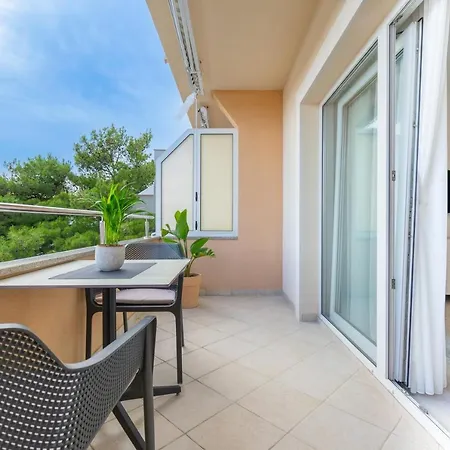 Apartman Eterovic *