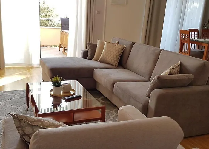 Eterovic * Baška Voda